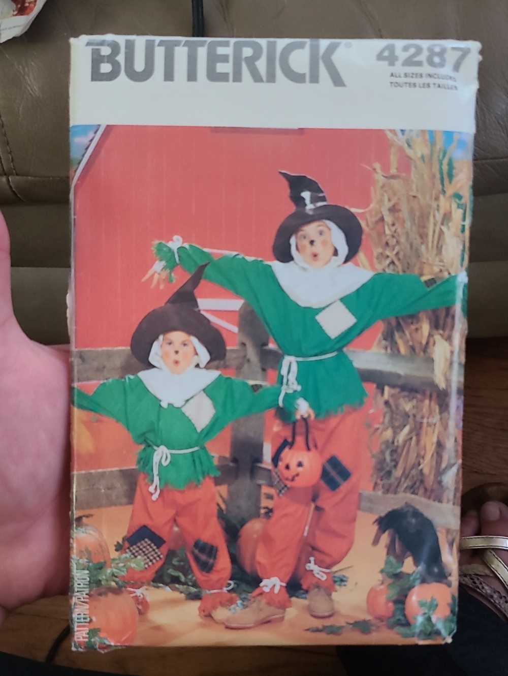 vintage Butterick 4287 children's scarecrow Halloween costume sewing pattern